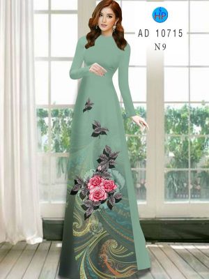 1627374841 167 vai ao dai mau moi ra hien nay (13)
